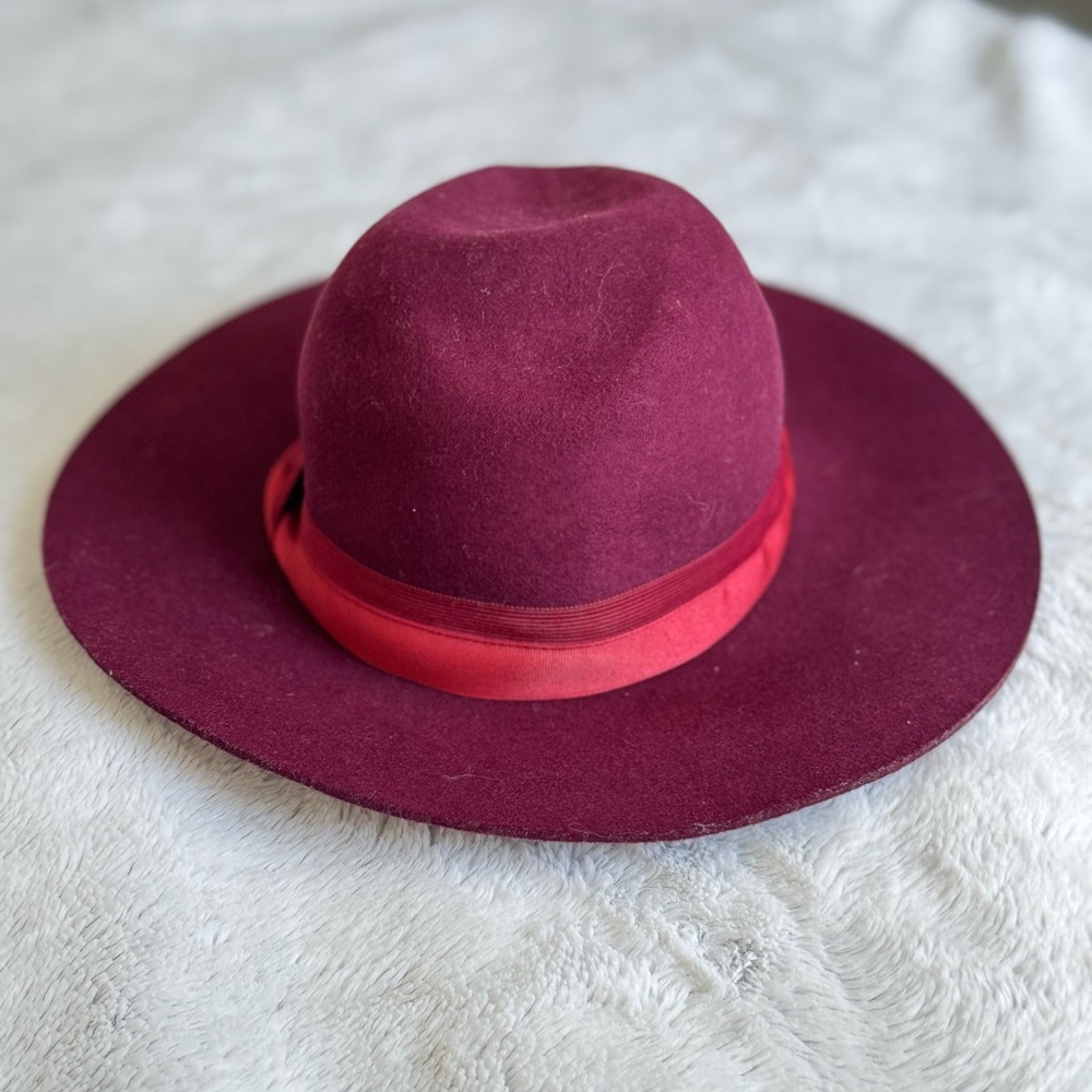 Saks Fifth Avenue Red Fedora Hat with Wide Brim Wool hat
